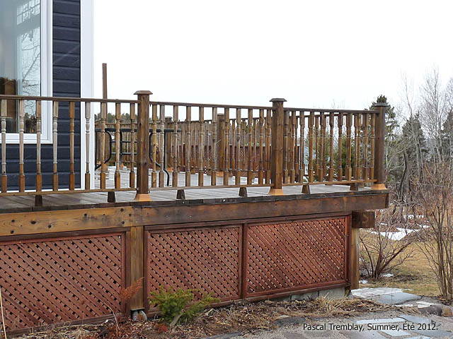 Capuchons de bois - Terrasse en bois traité - Comment construire une Terrasse
