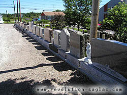 Vloroute des bleuets Albanel, pitaphes