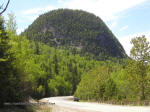 La montagne ronde bord Rivière Ste-Marguerite